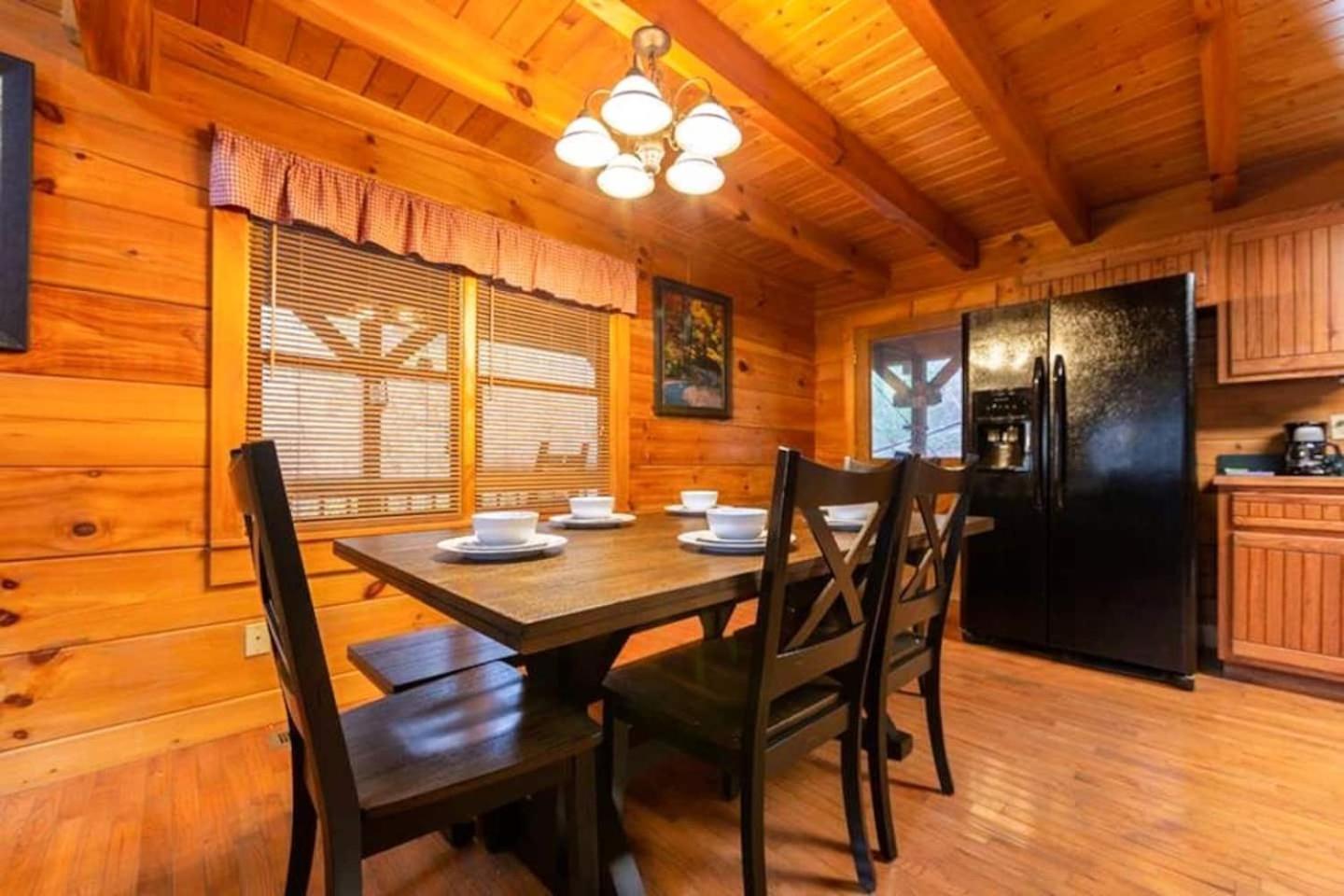 Pigeonforge Cabin Game Roomdog Friendlyhot Tub Піджен-Фордж Екстер'єр фото