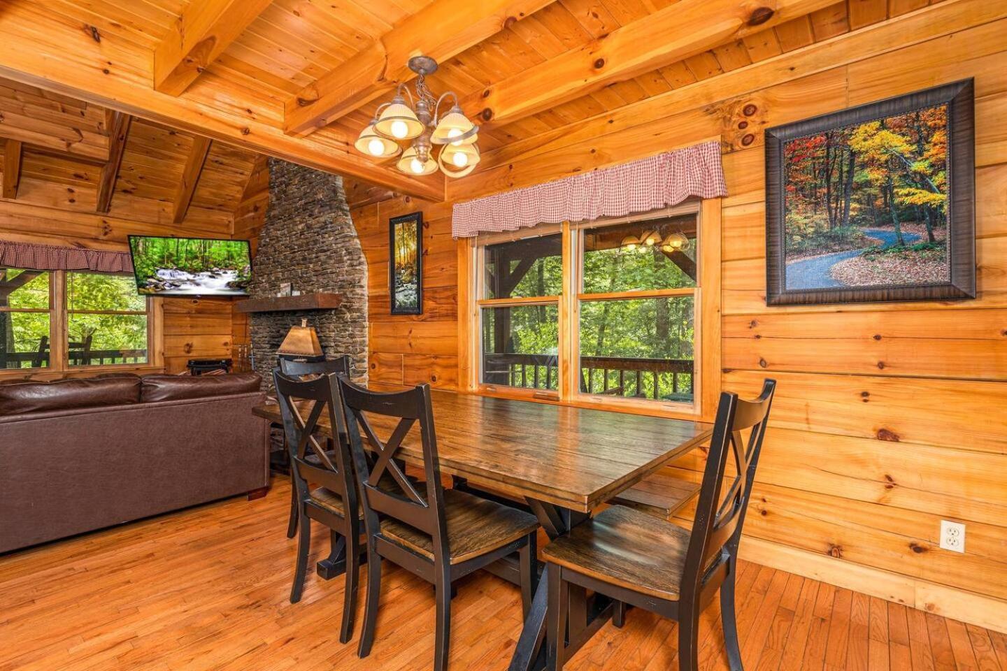 Pigeonforge Cabin Game Roomdog Friendlyhot Tub Піджен-Фордж Екстер'єр фото