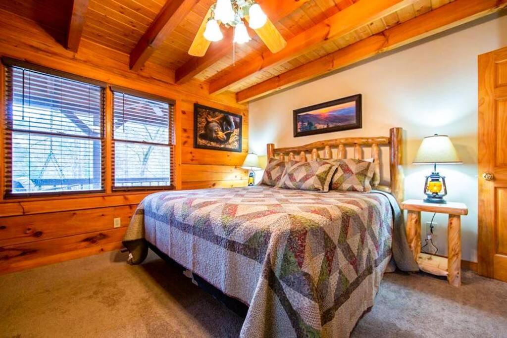 Pigeonforge Cabin Game Roomdog Friendlyhot Tub Піджен-Фордж Екстер'єр фото