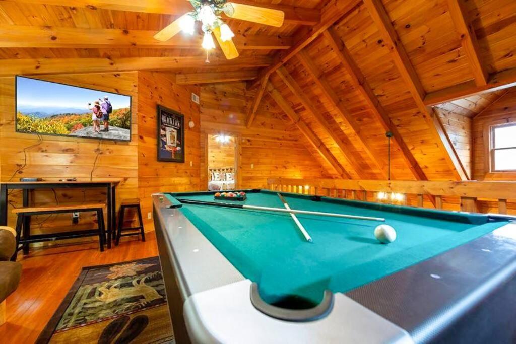 Pigeonforge Cabin Game Roomdog Friendlyhot Tub Піджен-Фордж Екстер'єр фото