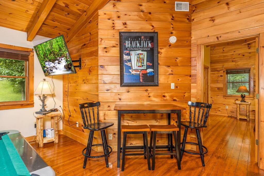 Pigeonforge Cabin Game Roomdog Friendlyhot Tub Піджен-Фордж Екстер'єр фото