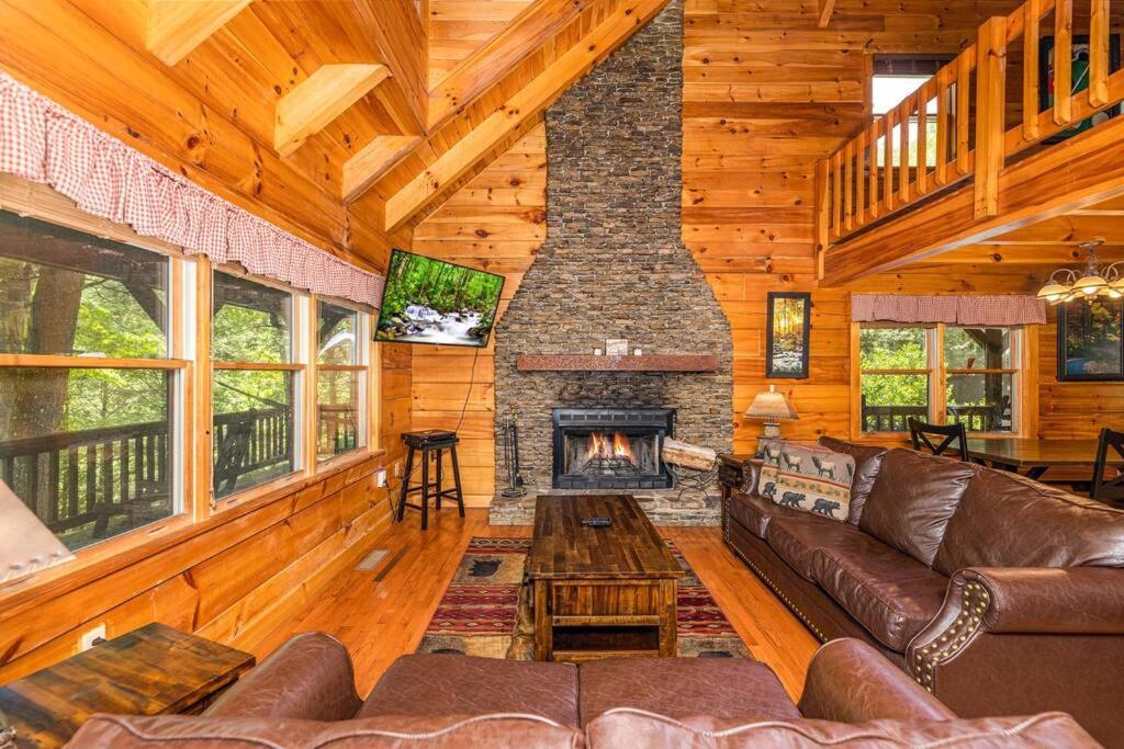 Pigeonforge Cabin Game Roomdog Friendlyhot Tub Піджен-Фордж Екстер'єр фото